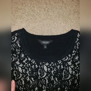 Simply Vera Size Small Long Sleeve Top